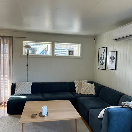 Cozy Ground Floor In House * Harstad