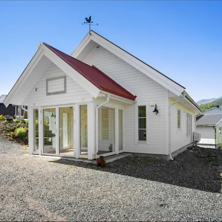 Holiday home Cozy Ground Floor In House *